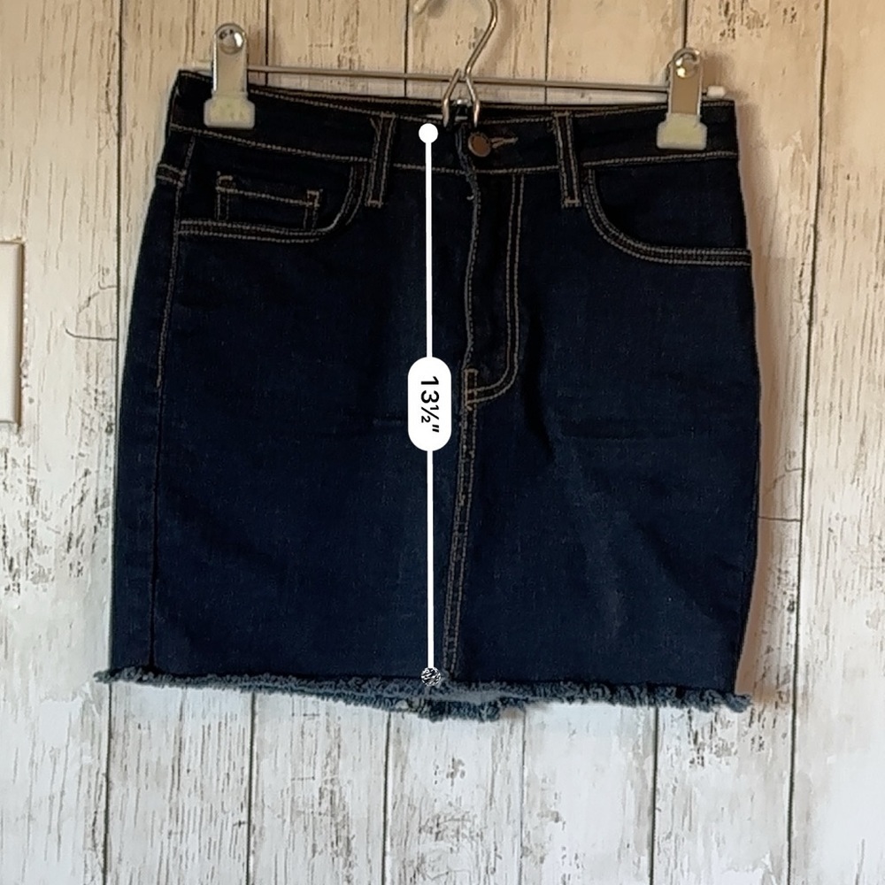 O2 Denim/Jean Mini skirt. Size XS - Picture 7 of 10